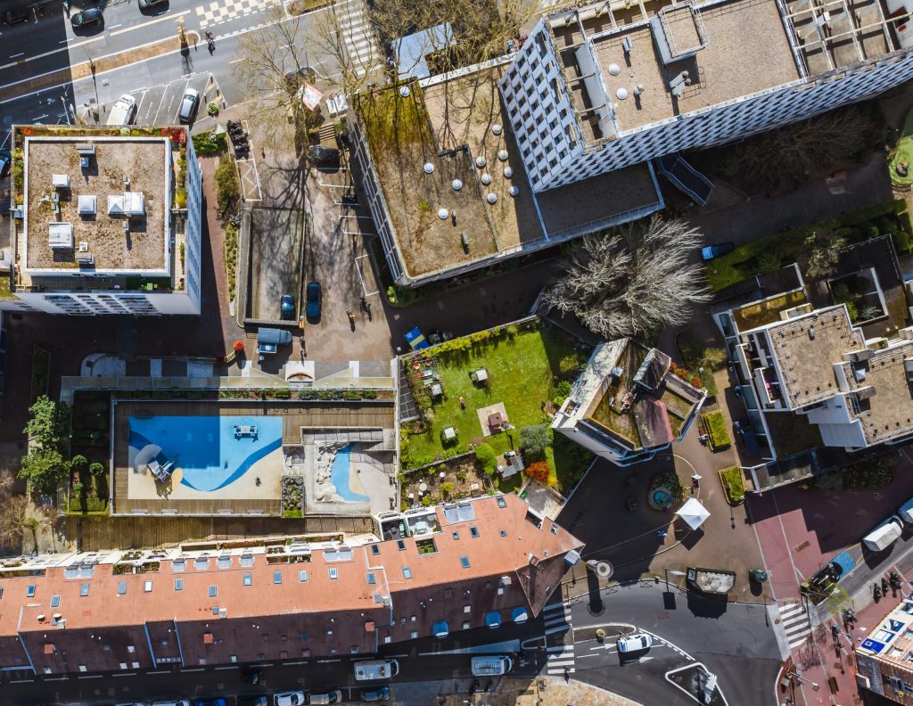 Vue aérienne sur la place du 11-novembre aujourd’hui, qui vise à devenir plus accessible